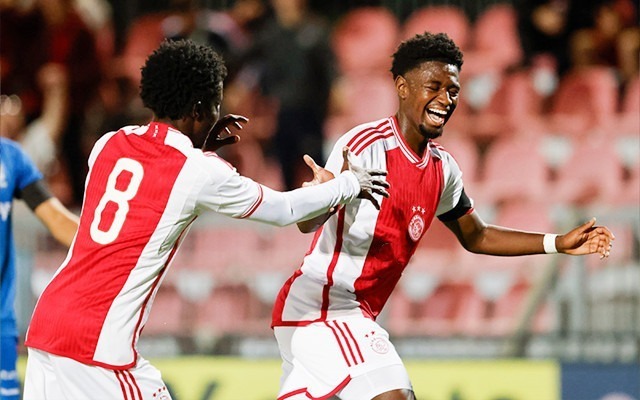 阿贾克斯惨遭淘汰,荷兰球队闯至八强终结 阿贾克斯惨遭淘汰,荷兰球队闯至八强终结