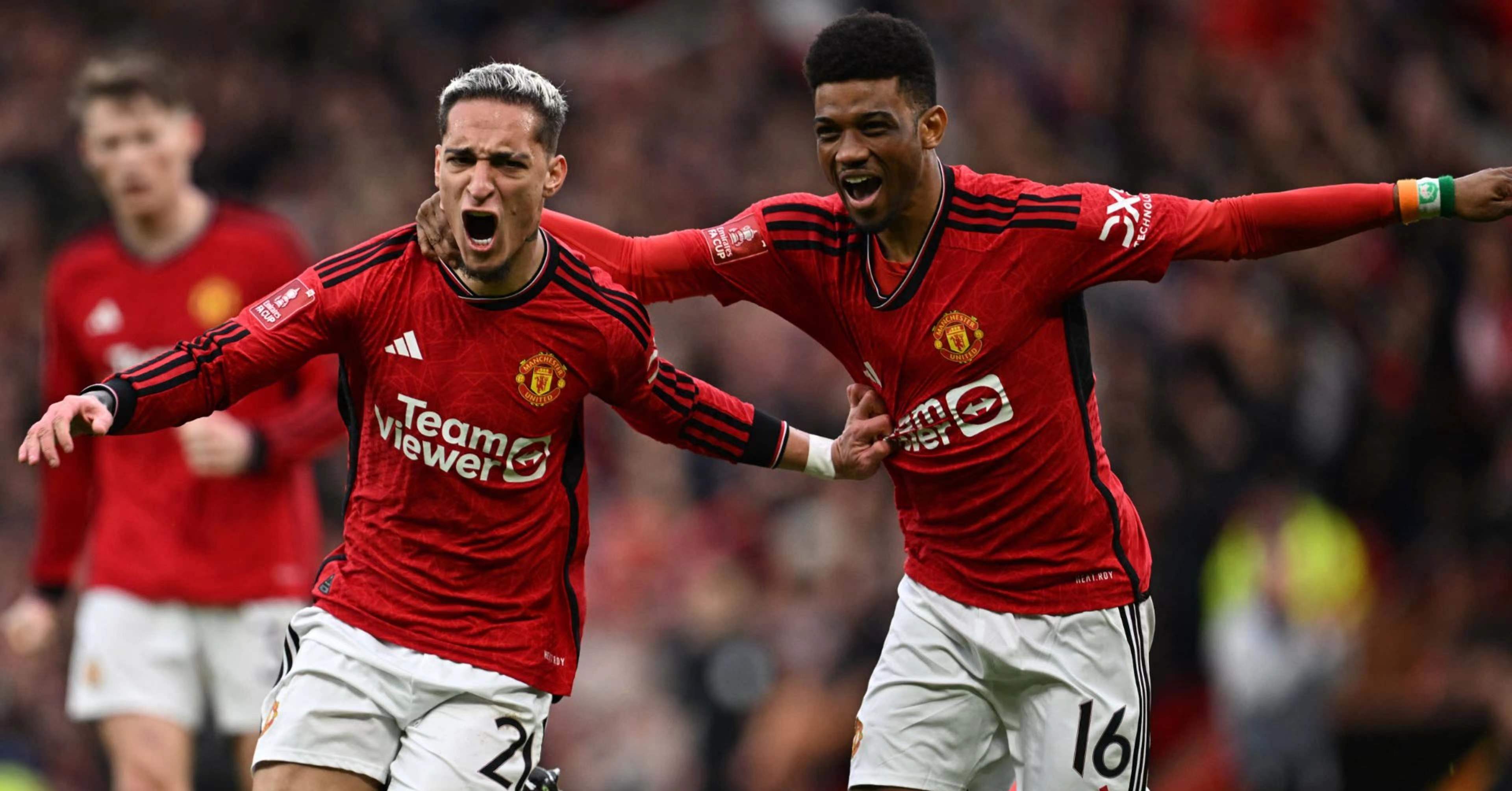 曼联0-0战平切尔西，欧冠席位纷纷岌岌欲坠的简单介绍