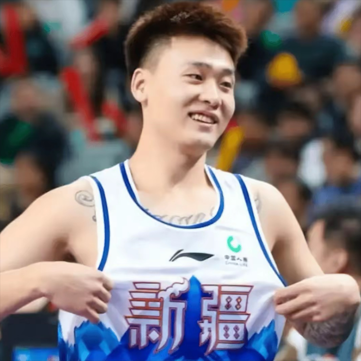 关于新疆男篮险胜，勇夺关键胜利的信息